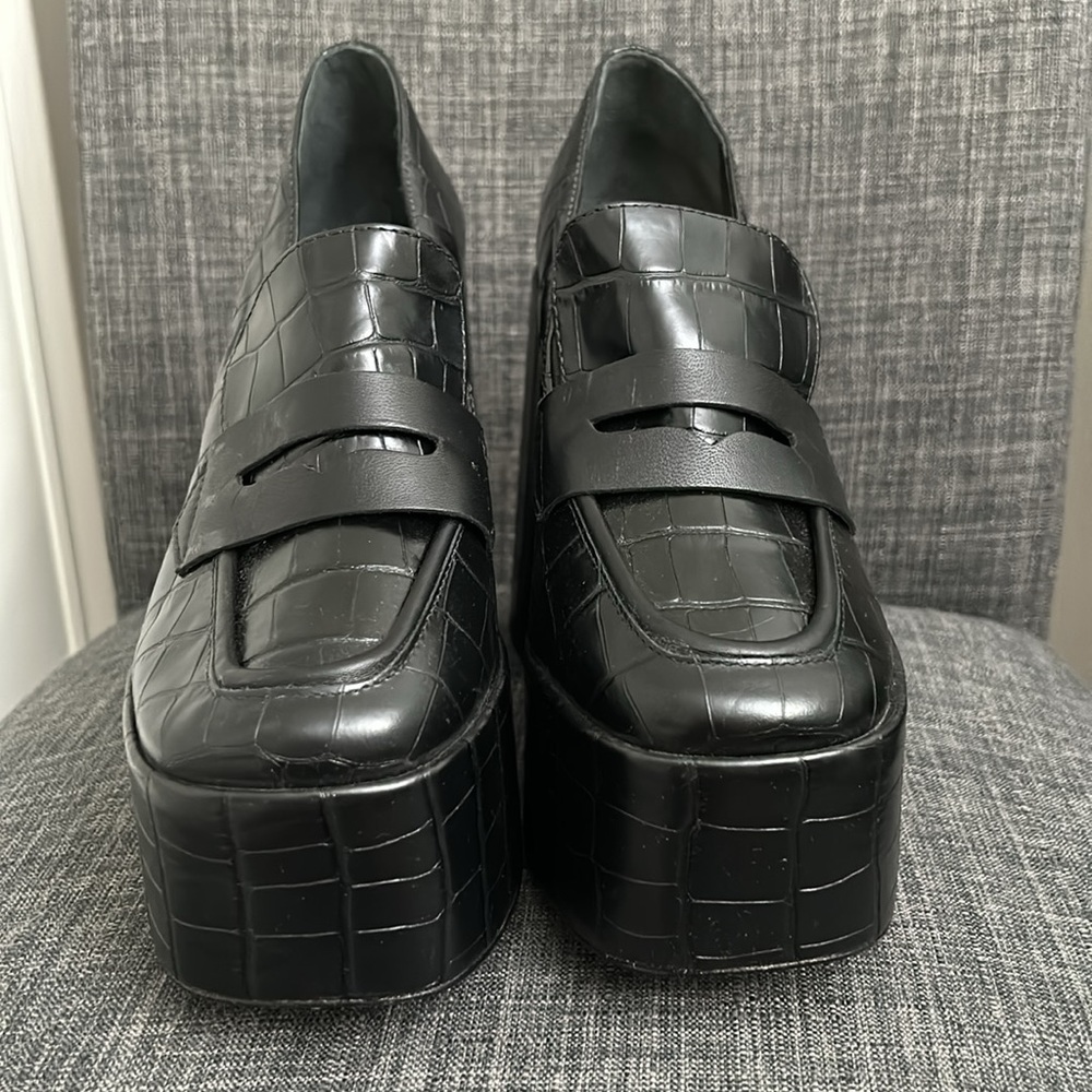 SCHUTZ Black Croc-Embossed Platform Loafer 8.5 - Picture 6 of 9